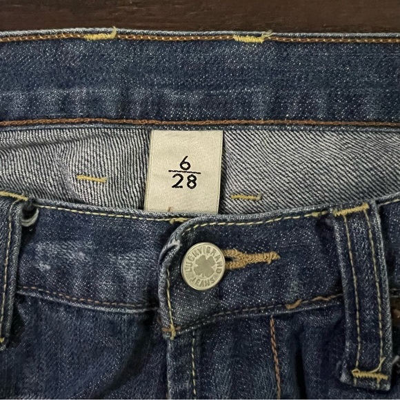 Lucky Brand Sweet 'N Low Denim Bermuda Shorts 5-Pocket Style Women's Sz 6/28 - Picture 2 of 7